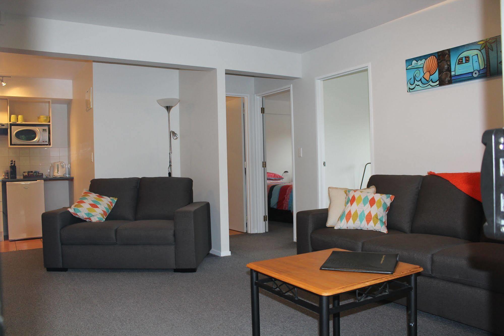 Raglan Sunset Motel And Conference Venue Exterior photo